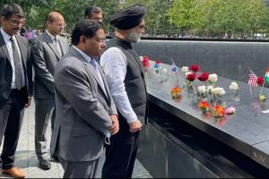 अमेरिका में भारत के राजदूत तरणजीत सिंह संधू ने 9/11 स्मारक पर पीड़ितों को दी श्रद्धांजलि