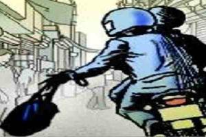 लखनऊ: नकली पुलिस कर्मियों ने बुजर्ग से की टप्पेबाजी, जांच जुटी पुलिस