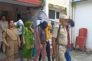 रामनगर के रिसोर्ट में चल रहा था देह व्यापार, पांच युवती समेत छह गिरफ्तार