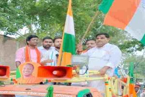 सीतापुर: विधायक ने तिरंगा यात्रा निकाल कर गिनाई सरकार की उपलब्धियां