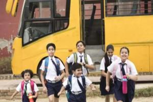 लंबे अंतराल के बाद हिमाचल प्रदेश में 8वीं कक्षा के छात्रों के लिए स्कूल खुले