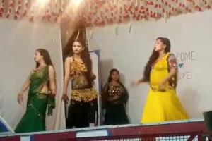 शाहजहांपुर: रामलीला में हुई डांस पार्टी का अश्लील वीडियो वायरल, पुलिस को नहीं पता
