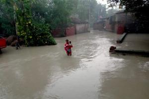 बरेली में बाढ़: रामगंगा के आस-पास तीन तहसीलों में खतरा, जलस्तर बढ़ने से कटान शुरू, करीब 500 गांव आ सकते हैं बाढ़ की चपेट में