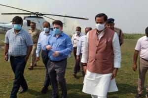 लखीमपुर खीरी: जल शक्ति मंत्री ने बाढ़ प्रभावित गांवों का किया हवाई सर्वेक्षण