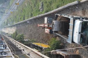 बरेली: किला पुल की टूटी रेलिंग की मरम्मत से राहगीरों को राहत