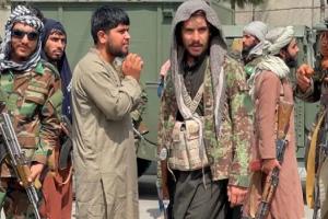 काबुल में आत्मघाती हमला, गोलीबारी और बम धमाकों में मारा गया टॉप कमांडर