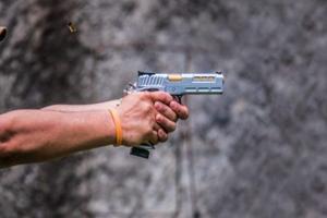 सीतापुर: रिवाल्वर शूटिंग में शूटर बृजेंद्र सिंह ने मारी बाजी, महिलाओं में अमृता पांडेय अव्वल