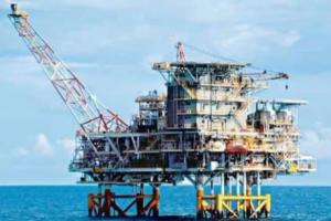ओएनजीसी की यूनियन ने तेल एवं गैस क्षेत्र को विदेशी कंपनियों काे देने का किया विरोध