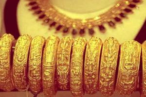 Gold-Silver Price: धनतेरस के बाद 50 हजार के पार जा सकता है सोना, जानें आज के दाम