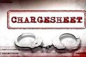 रामपुर: सपा सांसद आजम खां के खिलाफ 12 चार्जशीट की नकलें लेकर विशेष संदेश वाहक सीतापुर जेल रवाना