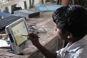छह करोड़ ग्रामीण छात्रों को डिजिटल दक्ष बनाने के लिए सीएससी ने किया इन्फोसिस से गठजोड़