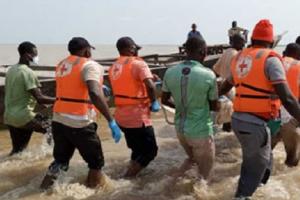 नाइजीरिया नाव दुर्घटना में मरने वालों की संख्या 29 हुई, 14 अन्य अभी भी लापता