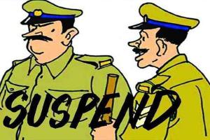 प्रयागराज में ड्यूटी में लापरवाही पर सात पुलिसकर्मी निलंबित