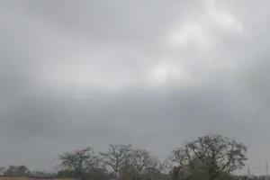 बरेली: बादलों की वजह से मौसम खराब, बूंदाबांदी ने बढ़ाई ठंठ, दो दिनों में तेज बारिश की संभावना
