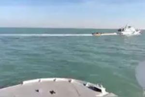 गुजरात: तटरक्षक कर्मियों ने पाकिस्तानी नौका पकड़ी, 10 लोग थे सवार