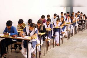 UP Board Exam 2021:  नई सरकार बनने के बाद जारी होगी परीक्षा की डेटशीट