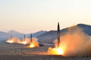 उत्तर कोरिया ने जापान के समुद्र में किया मिसाइल का सफल परीक्षण