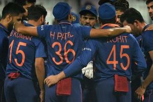 IND vs WI: अहमदाबाद पहुंची टीम इंडिया, 6 फरवरी से वेस्टइंडीज के खिलाफ खेलेगी वनडे सीरीज
