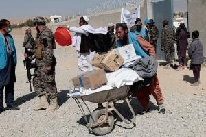 नेपाल ने अफगानिस्तान की सहायता के लिए बढ़ाए हाथ, भेजी 14 टन से अधिक मानवीय सहायता