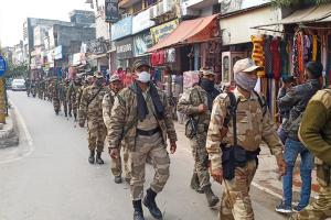 अयोध्या: एसएसपी ने सीआईएसएफ जवानों के साथ निकाला रूट मार्च, ये रही वजह