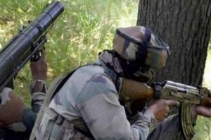 जम्मू-कश्मीर: कुलगाम में सुरक्षा बलों के साथ मुठभेड़, दो आतंकवादी ढेर
