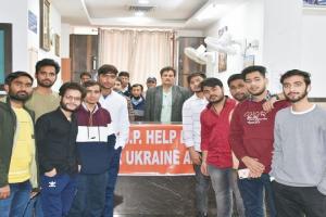रामपुर : हंगरी में हुआ भारतीय छात्र-छात्राओं का स्वागत