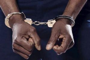 जम्मू: पुलिस ने अदालत के आदेश पर 15 साल पुराने मामले में वांछित को पकड़ने के लिए की मुनादी