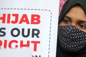 हिजाब विवाद पर विदेश मंत्रालय का यूएस-पाक को जवाब: ‘आंतरिक मुद्दों पर प्रेरित टिप्पणियां स्वीकार्य नहीं’