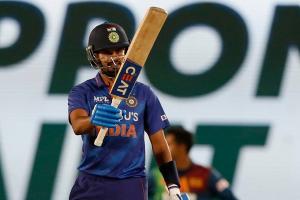 IND vs SL, T20 : श्रेयस अय्यर ने तोड़ा विराट कोहली का रिकॉर्ड, सर्वाधिक रन बनाने वाले भारतीय खिलाड़ी बने