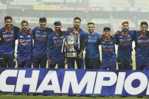 ICC Men’s T20 Team Ranking : रोहित शर्मा की कप्तानी में टी20 रैंकिंग में टॉप पर पहुंची टीम इंडिया, इंग्लैंड को पीछे छोड़ा