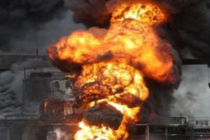 अहमदाबाद की रसायन फैक्ट्री में विस्फोट के साथ लगी भीषण आग, कोई हताहत नहीं