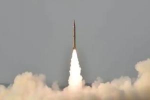 दुनिया को ‘डराने’ में जुटा उत्तर कोरिया, पहले की मिसाइल लॉन्चिंग और अब समुद्र में दागे गोले