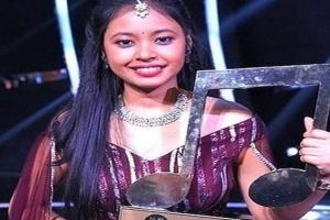 SaReGaMaPa Winner: नीलांजना बनीं शो की विनर, ट्रॉफी के साथ 10 लाख रुपए किए अपने नाम