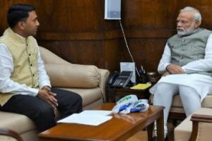 चुनावी नतीजों से पहले गोवा के सीएम प्रमोद सावंत ने पीएम मोदी से की मुलाकात