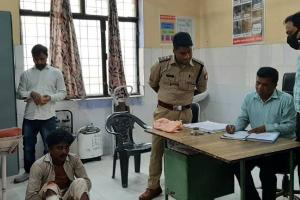 सीतापुर: पुलिस पर कुख्यात अपराधी ने झोंका फायर, जवाबी फायरिंग में हुआ घायल