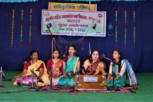 रामपुर: युवा महोत्सव में सांस्कृतिक कार्यक्रमों की धूम