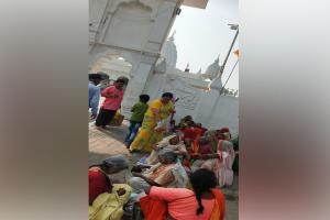 हरदोई: राम नवमी के अवसर पर मंदिर में रखा गया विशेष आयोजन, जगह-जगह कन्या भोज का दौर जारी