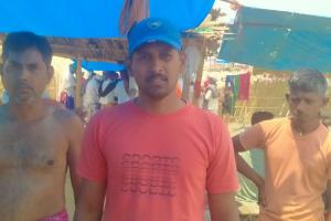 अयोध्या: सरयू में स्नान के दौरान डूब रहे युवक की जल पुलिस ने बचाई जान, जताया आभार