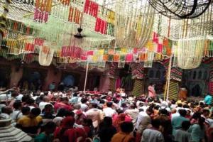 मथुरा: बांके बिहारी मंदिर में बिना मास्क नहीं मिलेगा प्रवेश, अक्षय तृतीया पर व्यवस्था में रहेगा बदलाव