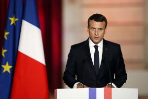 France Elections 2022 : लगातार दूसरी बार फ्रांस के राष्ट्रपति चुने गए इमैनुएल मैक्रों, एफिल टावर पर जश्न, दुनिया भर से मिल रही बधाई