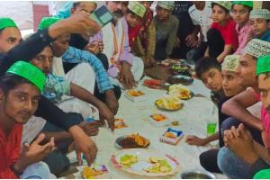 रायबरेली में अलविदा के दिन हिंदुओं ने किया परंपरा का निर्वाह