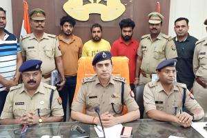 बिजनौर: भाई की हत्या कराने के तीन आरोपी गिरफ्तार, कार और फिरौती के 50 हजार रुपये बरामद