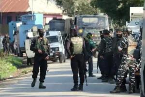 जम्मू कश्मीर के बारामूला में सुरक्षाबलों, आतंकवादियों के बीच मुठभेड़, 3 पाकिस्तानी आतंकी मार गिराए गए
