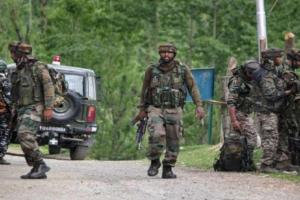 जम्मू-कश्मीर: अनंतनाग में सुरक्षाबलों और आतंकियों की मुठभेड़ जारी, दो आतंकवादी ढेर
