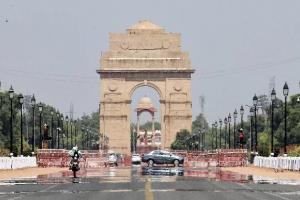  राजधानी दिल्ली में न्यूनतम तापमान 25.5 डिग्री सेल्सियस दर्ज, हल्की बारिश की जताई जा रही संभावना