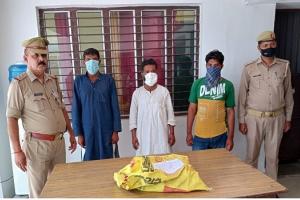 रामपुर: अवैध शस्त्र बनाने में तीन आरोपी गिरफ्तार, अवैध तमंचे बरामद
