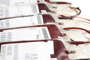लखनऊ : ब्लड बैंक पर छापा, मानकों के विपरीत हो रही थी खून की सप्लाई