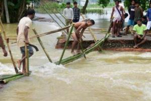 असम में बाढ़: स्थिति में सुधार होने के बीच 22 लाख लोग अब भी प्रभावित