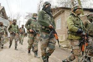 जम्मू-कश्मीर के शोपियां में सुरक्षाबलों और आतंकवादियों के बीच मुठभेड़, लश्कर के दो आतंकी ढेर
