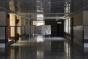 बरेली: 300 बेड अस्पताल में बिजली का संकट जारी, कोरोना फ्लू कार्नर में छाया अंधेरा, सरकारी कार्य हो रहा प्रभावित